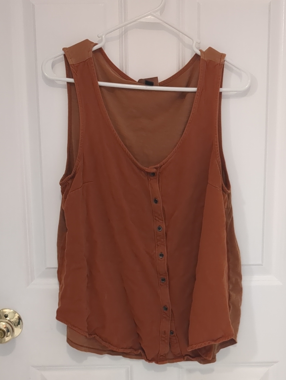 Universal Thread Rust Button-Front Sleeveless Top